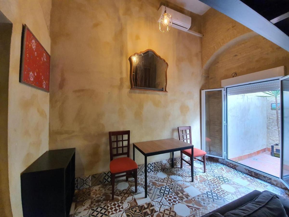 Coqueto Dupex En El Casco Antiguo De Triana Lägenhet Sevilla Exteriör bild